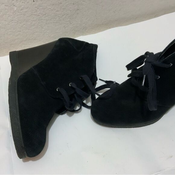 Tesori Black Wedge Marissa Bootie Suede Non Slip Rubber Sole Lace Up Boot Sz 8.5 - Picture 8 of 10